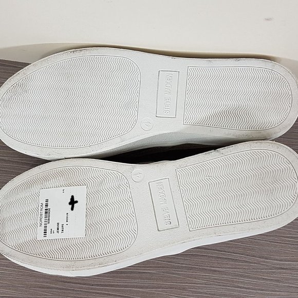 Steve Madden 'Jemuse' Slip-On Sneaker Taupe Suede Womens Size 4 - Picture 9 of 10